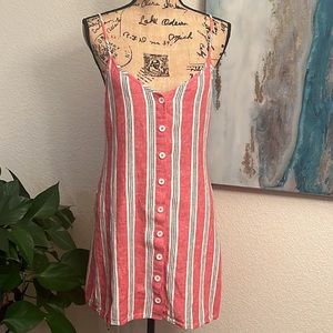 Forever 21 Dress
Size M
Striped button down 
Excellent condition 
#267A